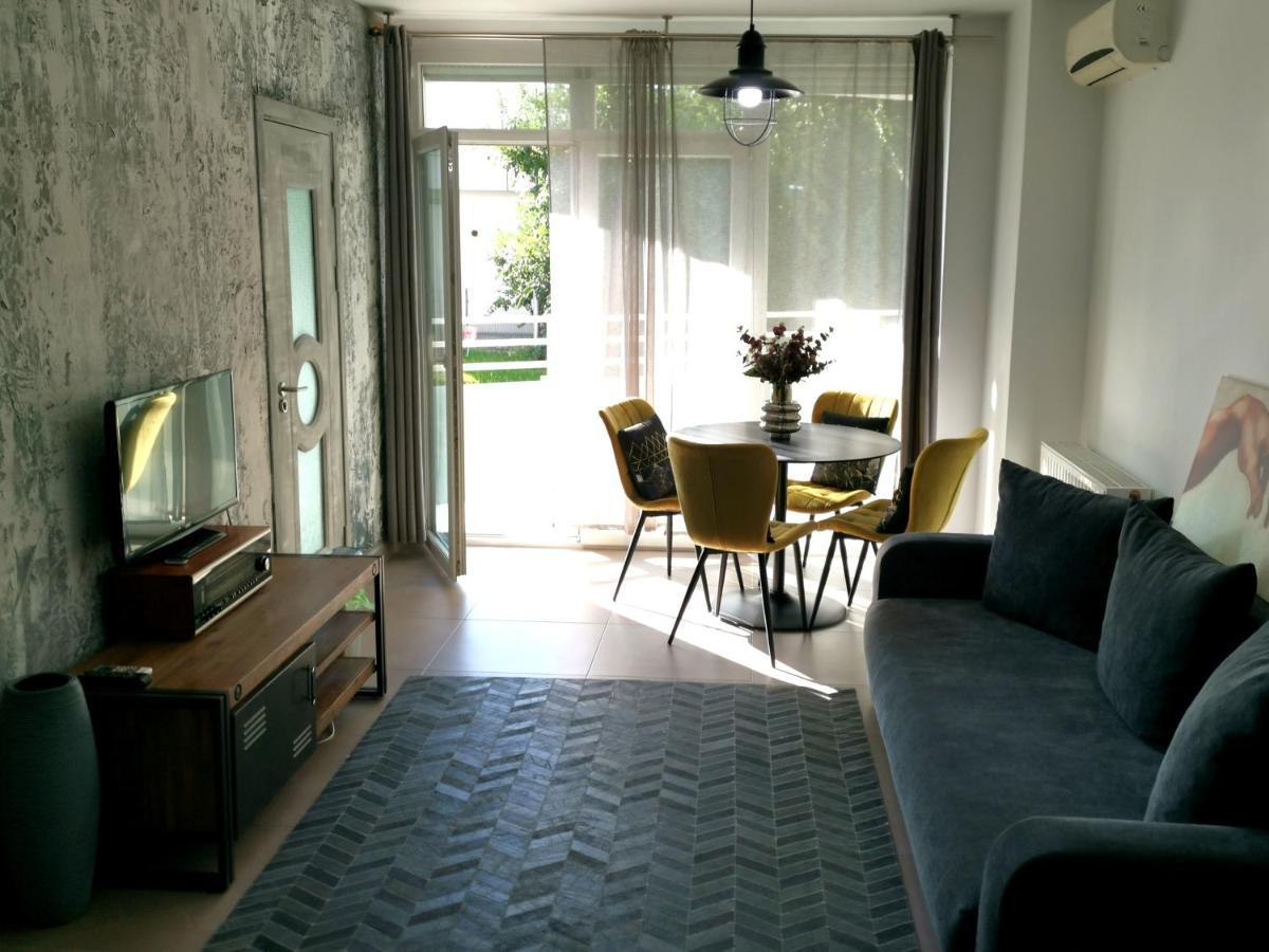 Caraway Apartment Oradea Dış mekan fotoğraf